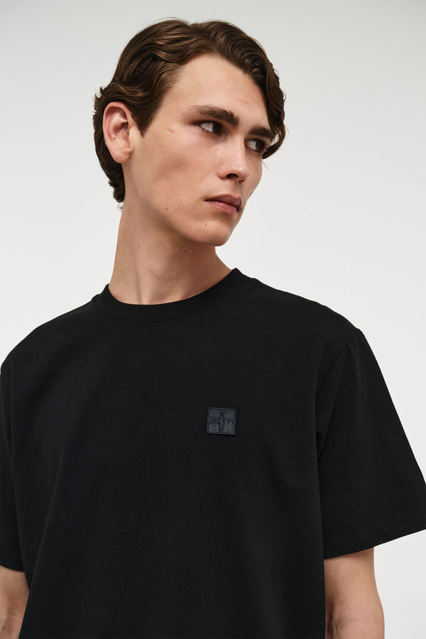 Neuw Neuw Premium Tee - Black
