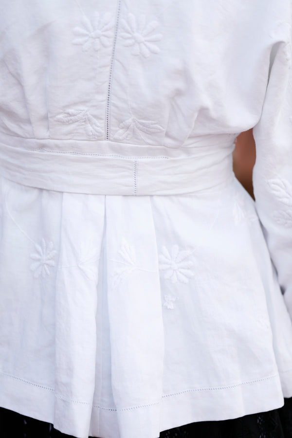 Nevenka Let It Rain Down On Me White Embroidery Jacket