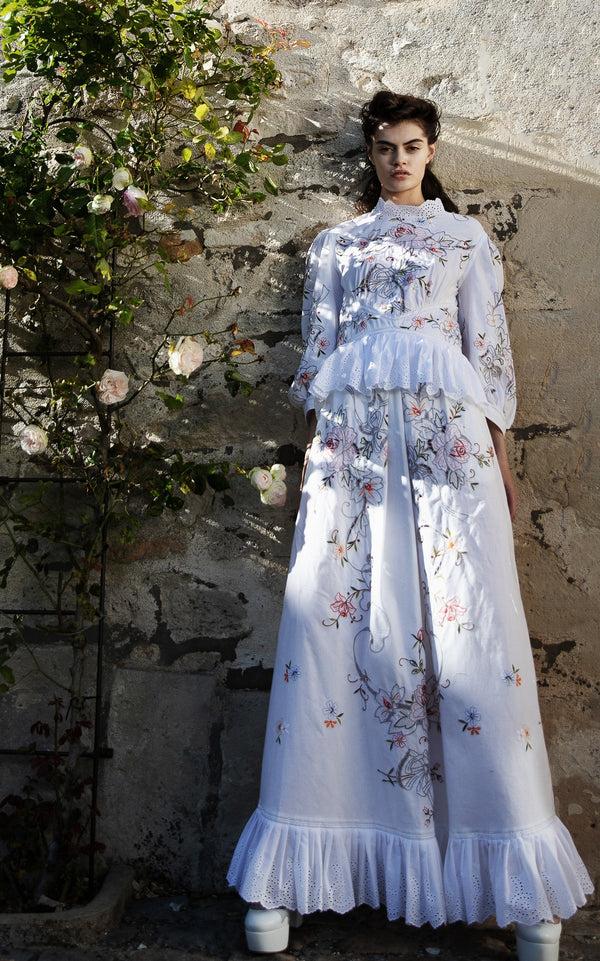 nevenka expression of community dress