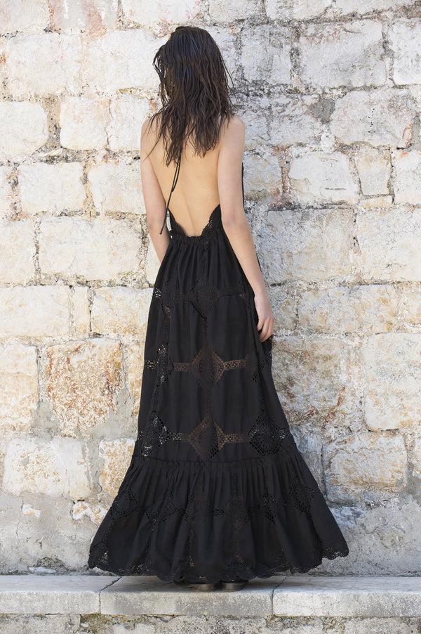 Nevenka Shares Her Deepest Knowing Dress