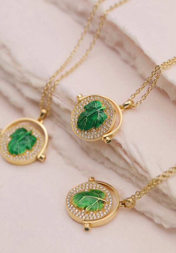 Nevernot Hide N Seek – Ready 2 Discover Mini Double Sided Pendant