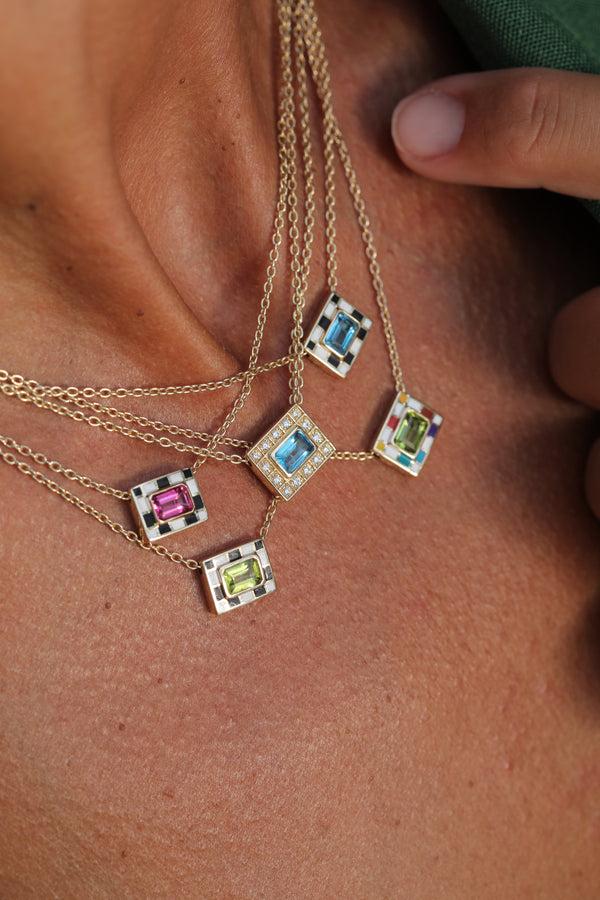 Nevernot Let's Play Chess Mini Pendant