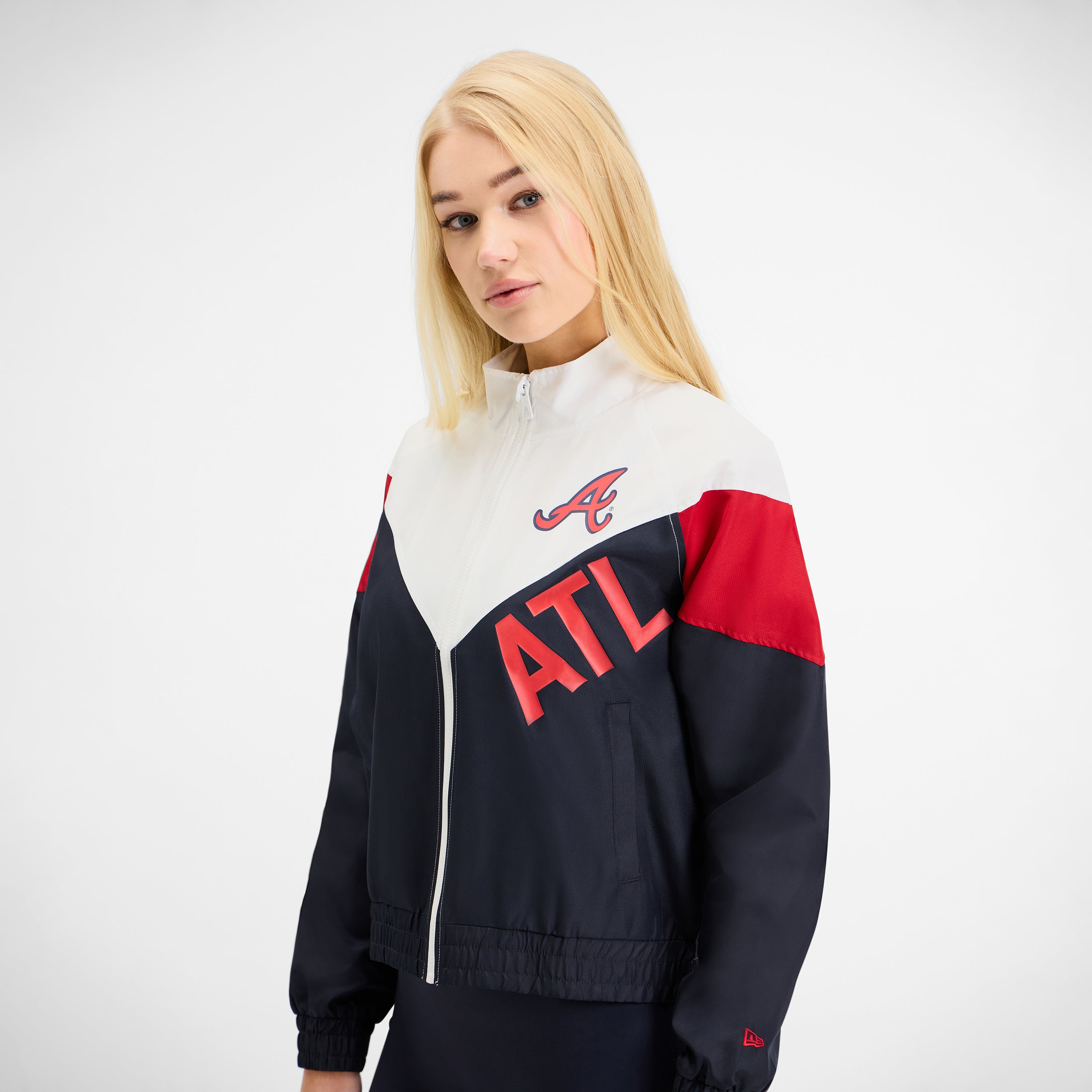 New Era Leisure Women's Windbreaker