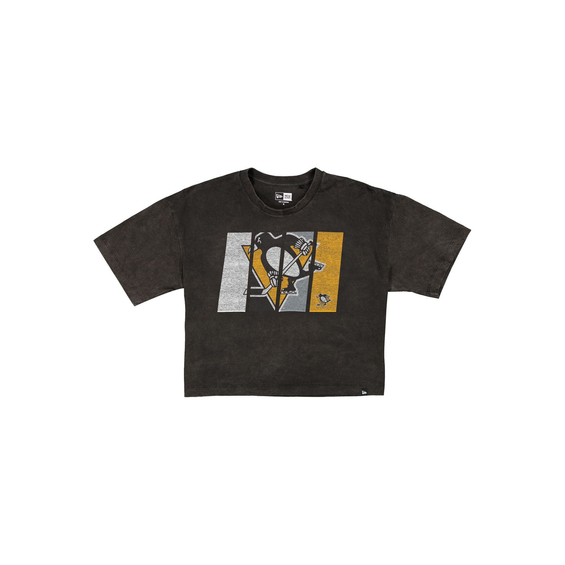 new era Sport Night Women's Cropped Black T-Shirt