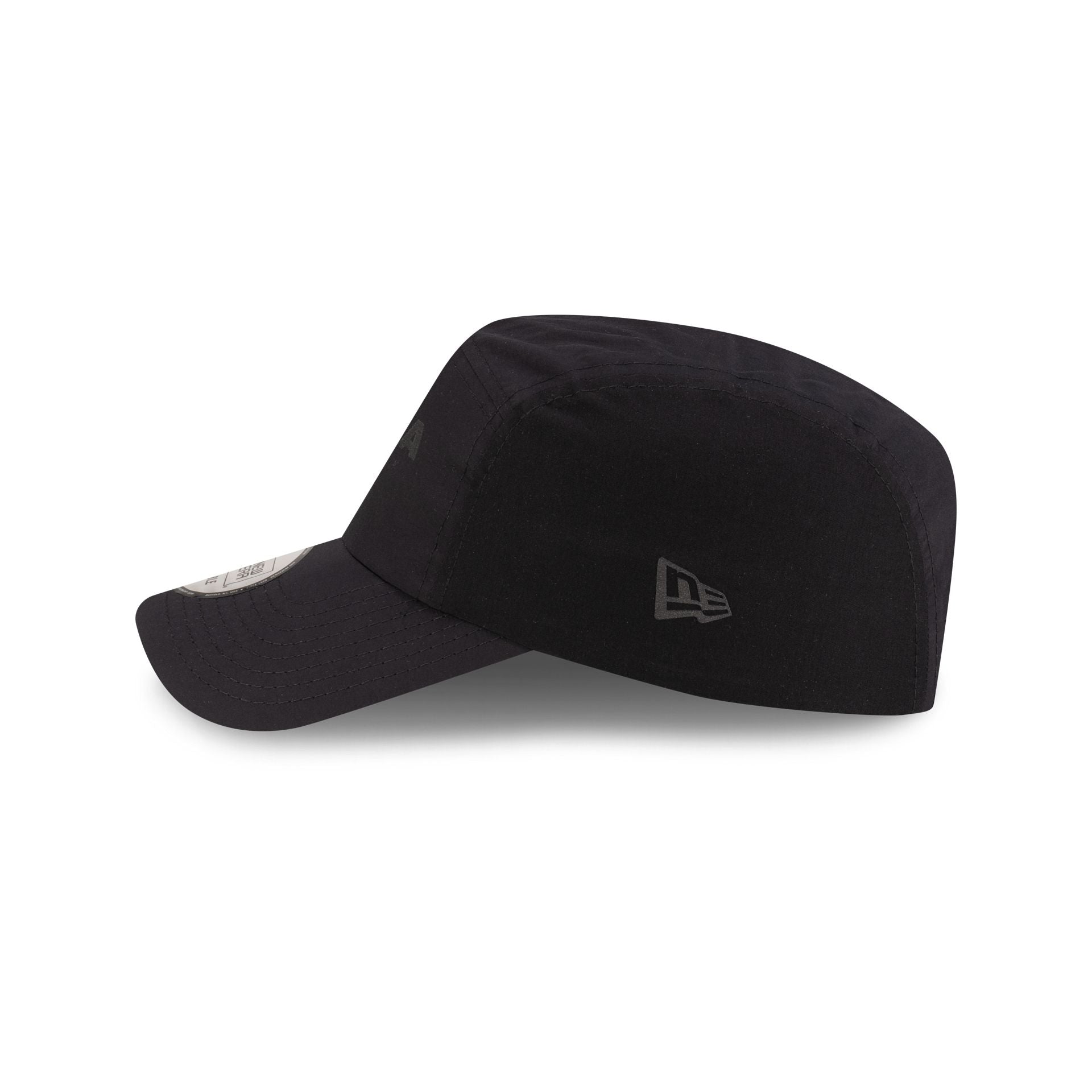 New Era Tech Black Runner Strapback
