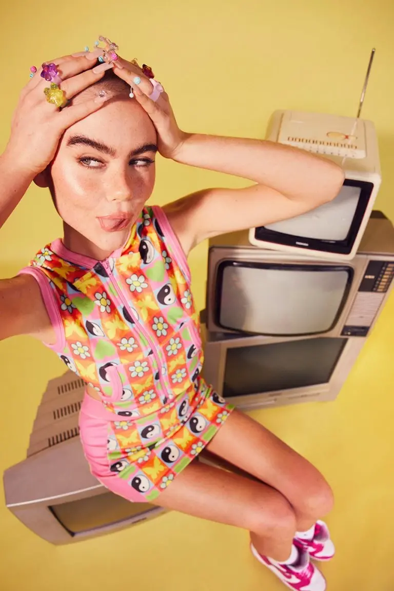 New Girl Order 0 VELOUR YIN YANG PRINT VEST HOODIE