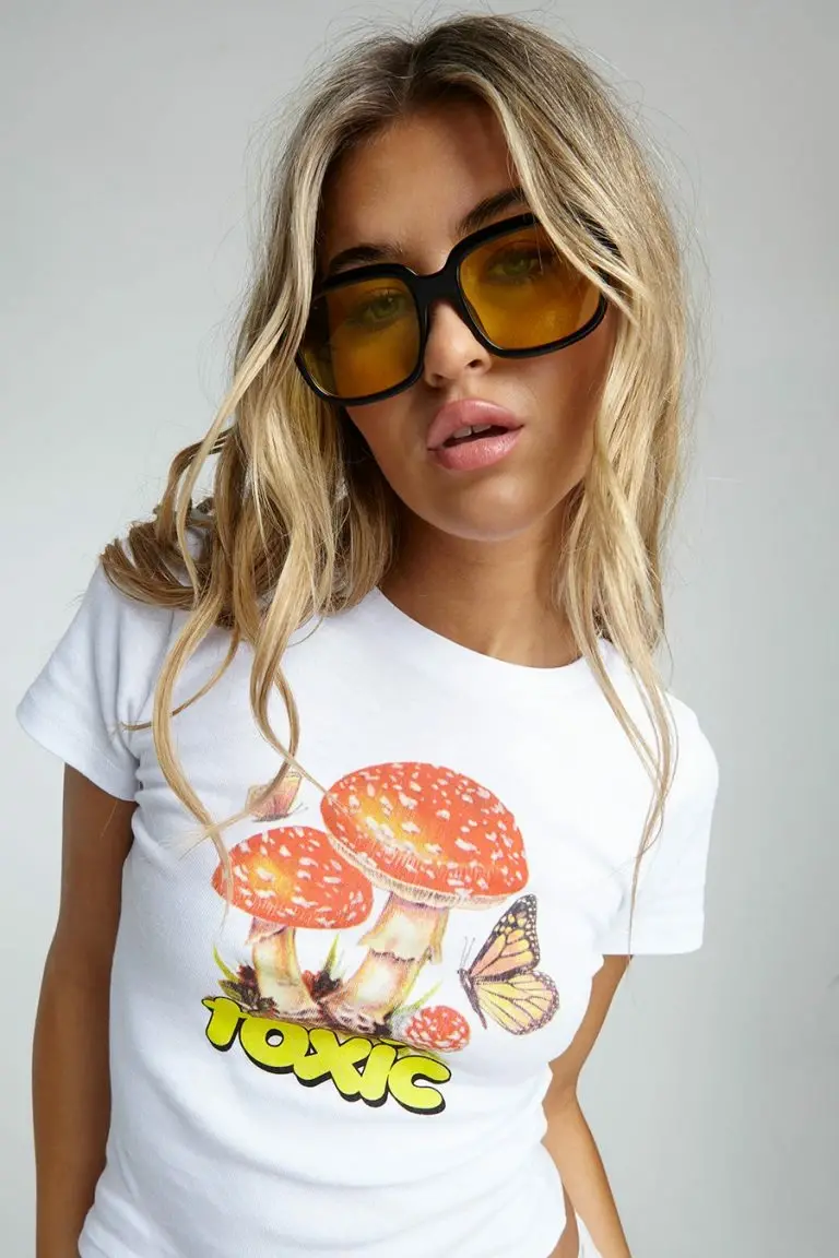 new girl order New Girl Order 70S SQUARE SUNGLASSES IN BLACK WITH YELLOW LENS