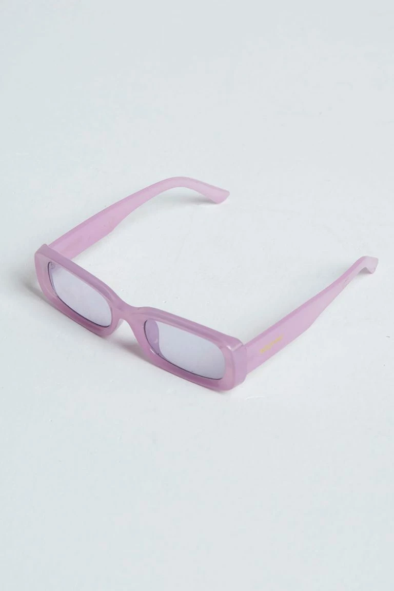 New Girl Order New Girl Order 90S RECTANGLE SUNGLASSES IN COLOURDRENCH LILAC