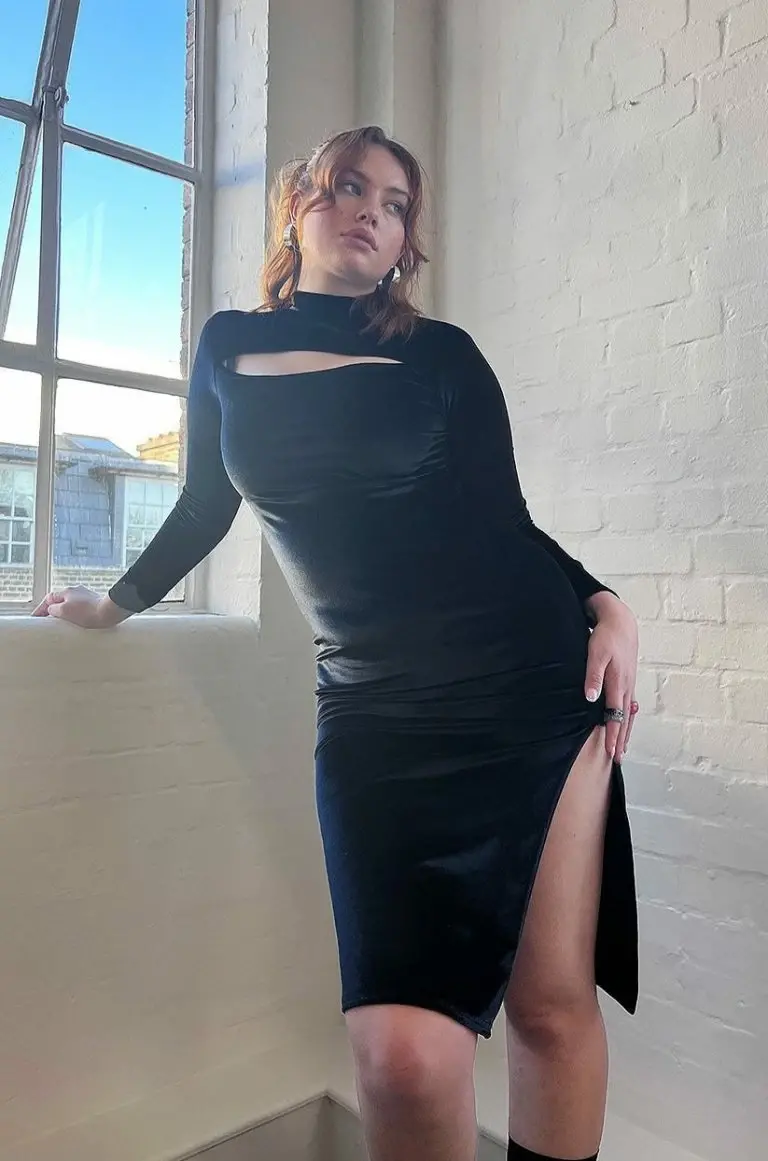 New Girl Order New Girl Order CUT OUT VELVET MIDI DRESS Tops