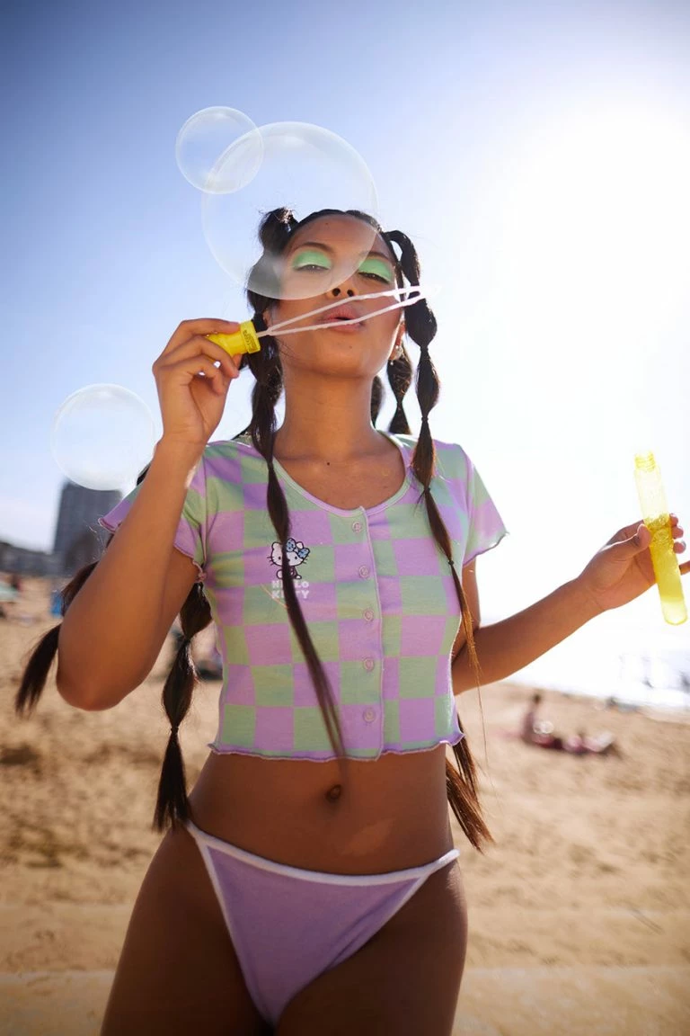 new girl order New Girl Order HELLO KITTY CHECK CARDIGAN T-shirts