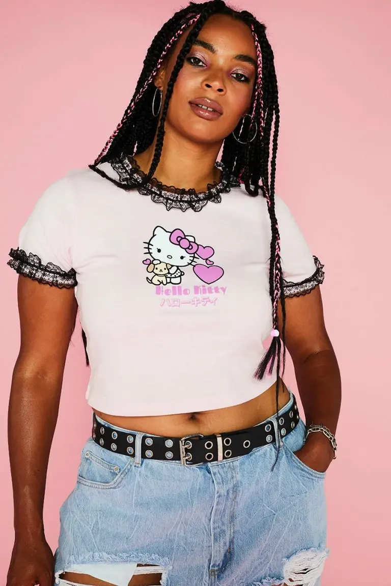 new girl order New Girl Order HELLO KITTY LACE DETAILED TEE CURVE Tops