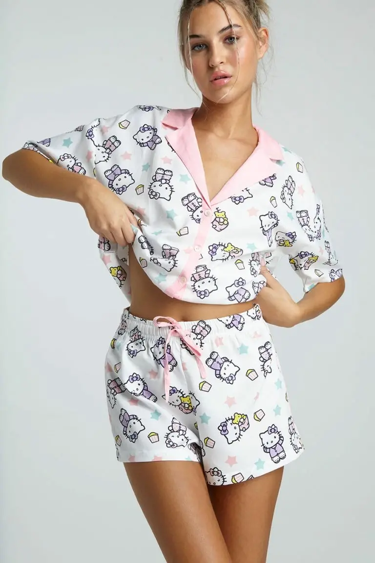 New Girl Order New Girl Order HELLO KITTY POPCORN & STARS SET