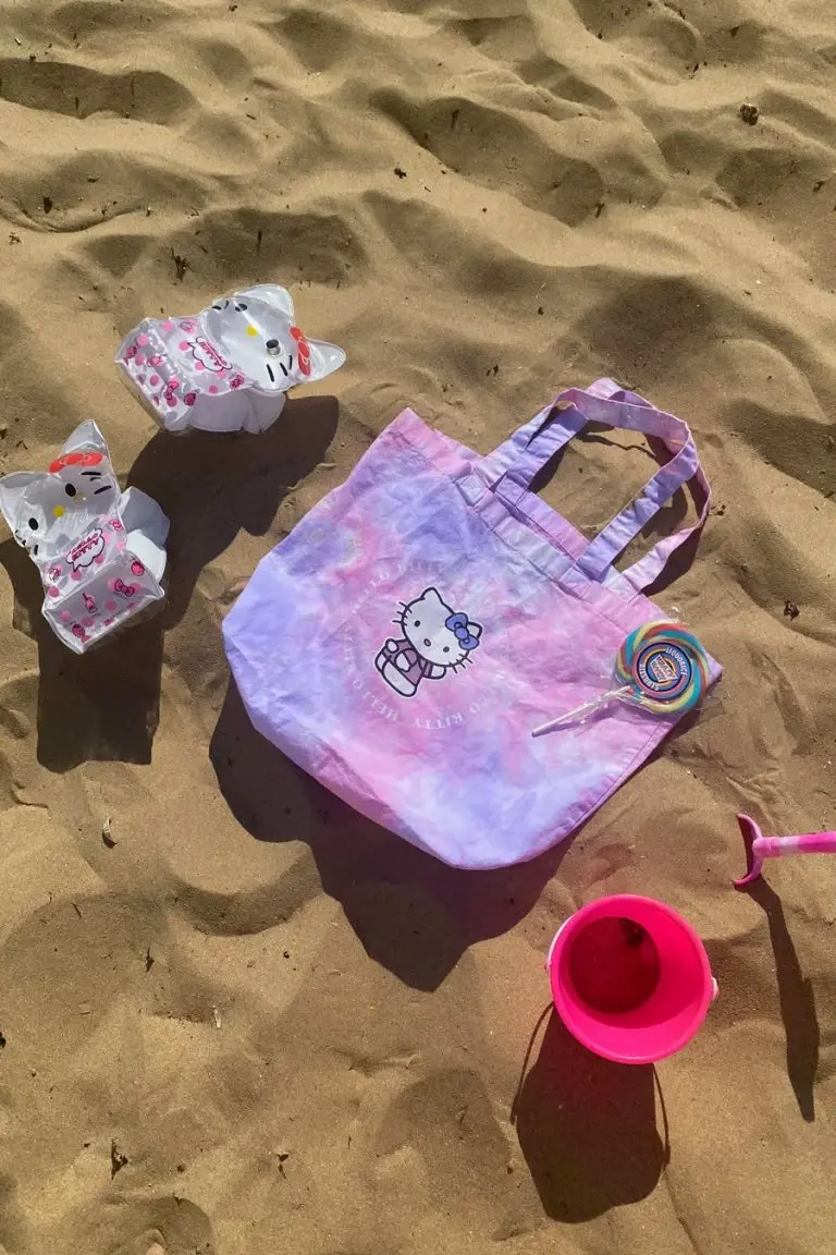 New Girl Order New Girl Order HELLO KITTY TIE DYE TOTE BAG