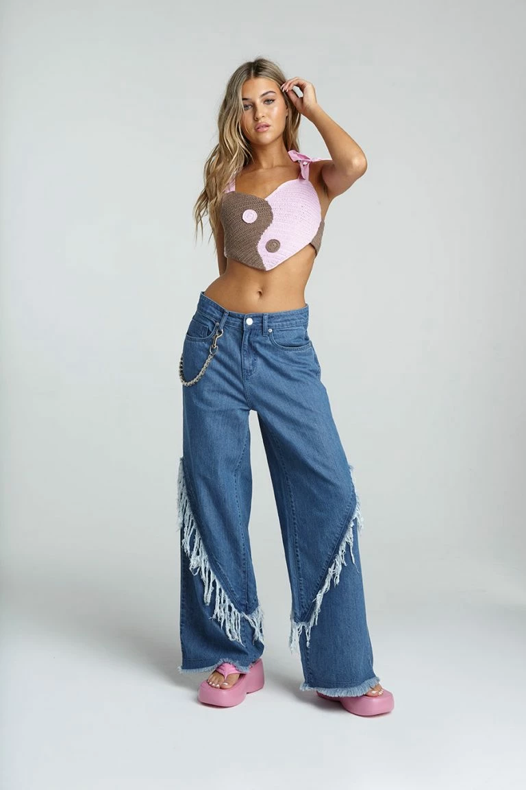 New Girl Order New Girl Order NEW IN FRAY JEANS