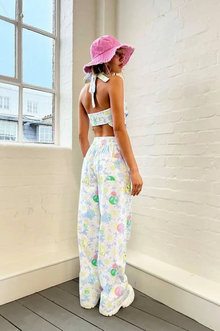 New Girl Order New Girl Order NEW IN SMILEY YIN YANG FLORAL CHEF PANT