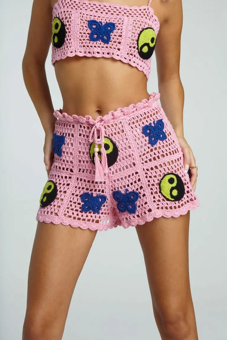 New Girl Order New Girl Order NEW IN YIN YANG CROCHET SHORT