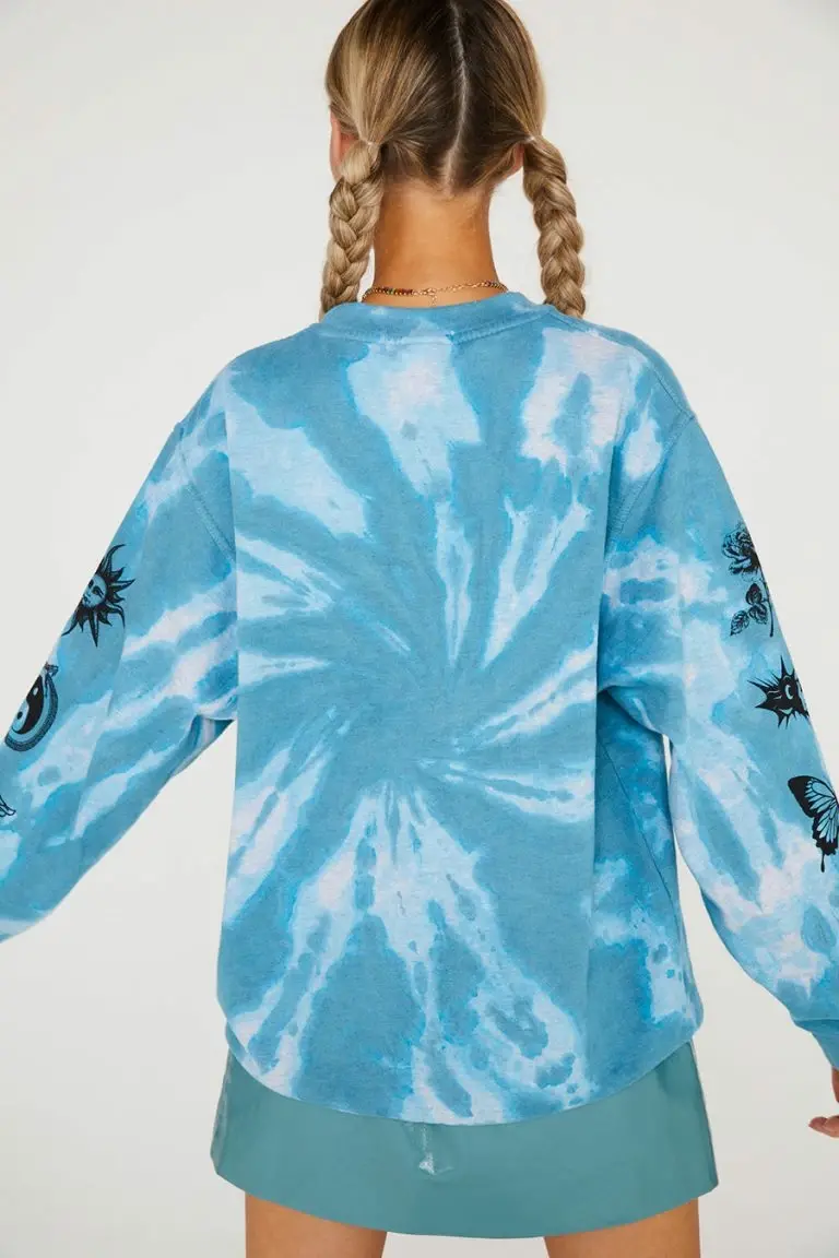 New Girl Order New Girl Order Tops TIE DYE ETCHED GRAPHIC SWEAT