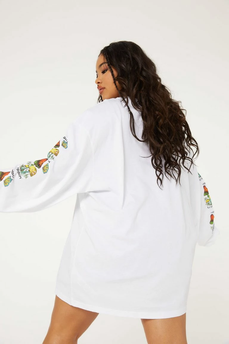 New Girl Order New Girl Order YOU TRIPPIN’ LONG SLEEVE TEE CURVE Tops