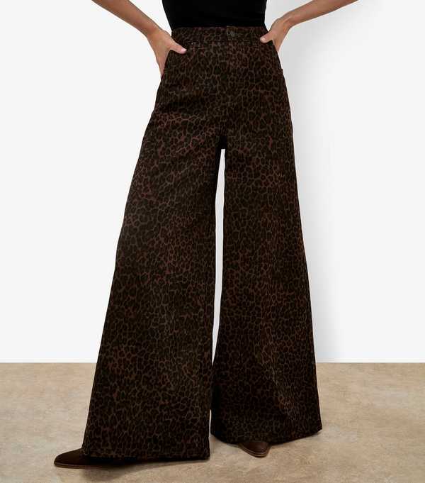new look Apricot Brown Leopard Print Wide Leg Jeans