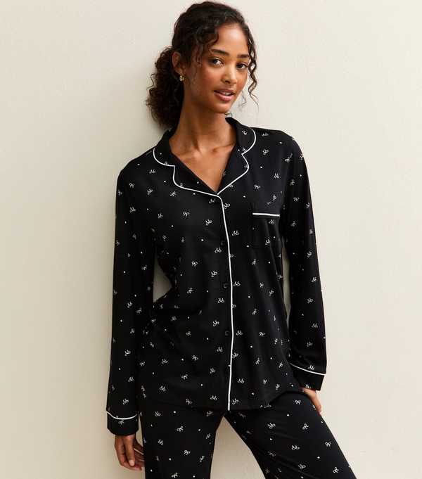 New Look Black Bow Print Revere Collar Shirt And Trousers Pyjama Set