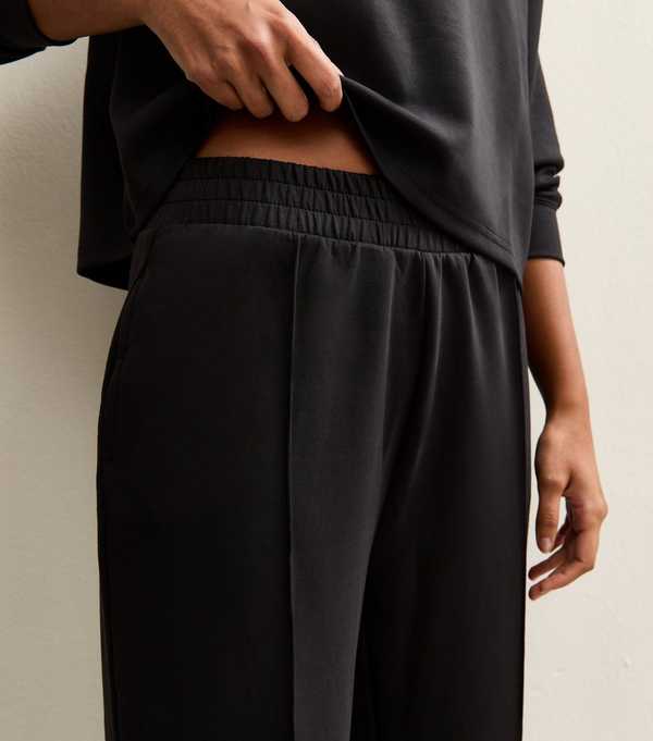 New Look Black Elasticated Waist Premium Wide Leg Joggers
