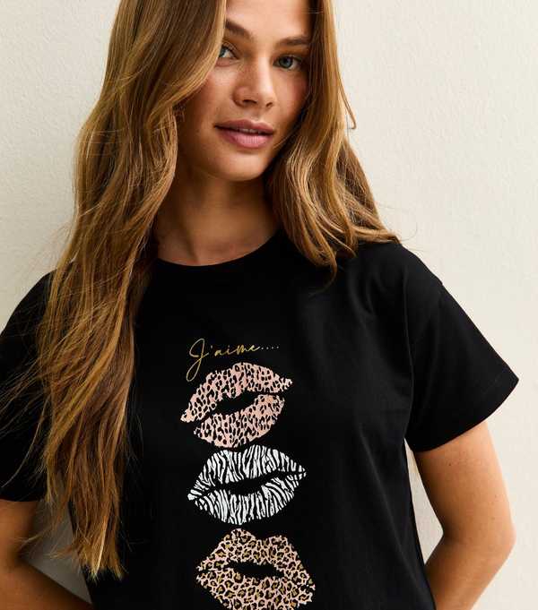 New Look Black Leopard Print Short Sleeve Top And Shorts Pyjama Set