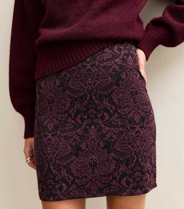 New Look Burgundy Baroque Pattern Jersey Mini Skirt