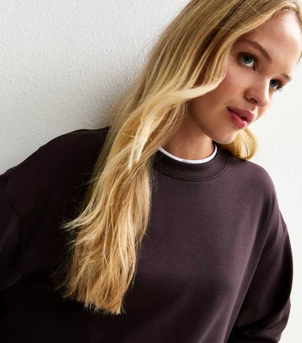 New Look Burgundy Premium Oversized Crew Neck Sweatshirt