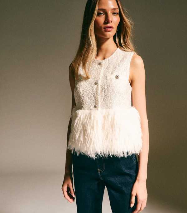 New Look Cream Faux Fur Hem Sleeveless Waistcoat Top