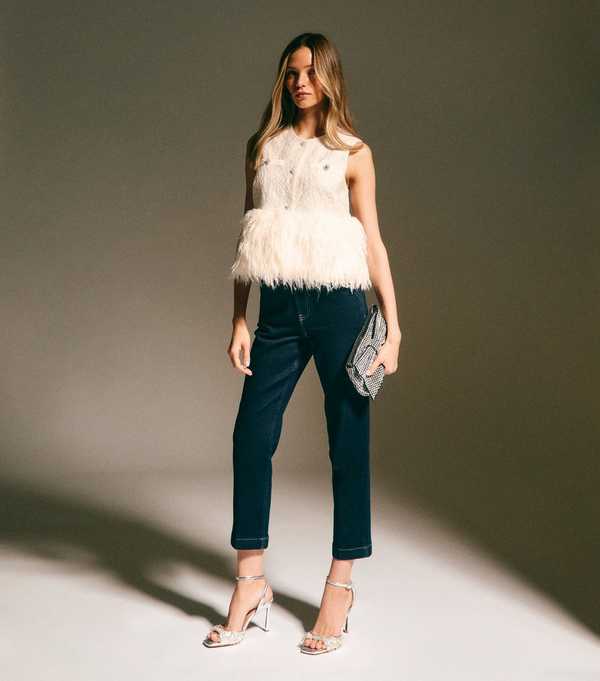 New Look Cream Faux Fur Hem Sleeveless Waistcoat Top