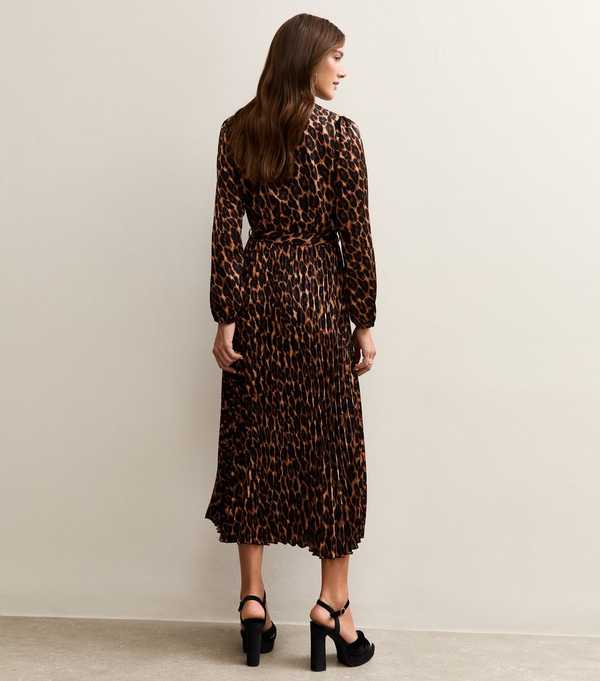 New Look Dark Brown Animal Print Pleated Long Sleeve Midi Dress