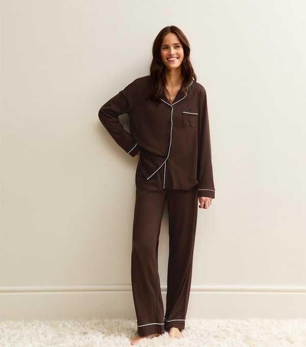New Look Dark Brown Contrast Trim Revere Collar Pyjama Set