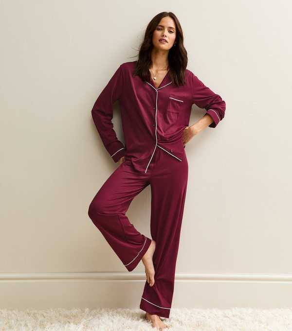 new look Dark Burgundy Contrast Trim Revere Collar Pyjama Set