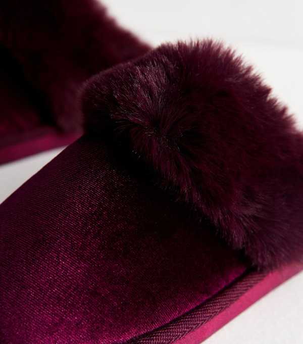 New Look Dark Burgundy Velvet Faux Fur Trim Slippers