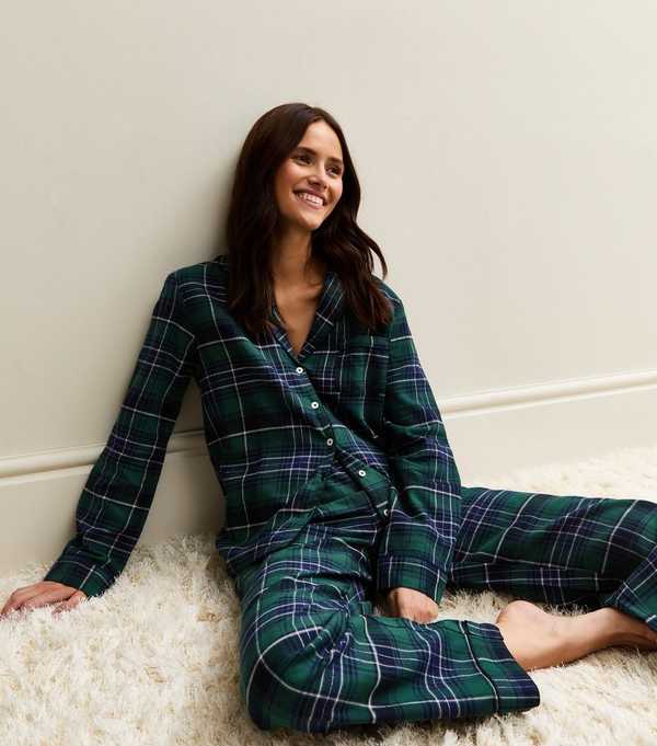 new look Green Woven Check Pattern Revere Collar Pyjama Set