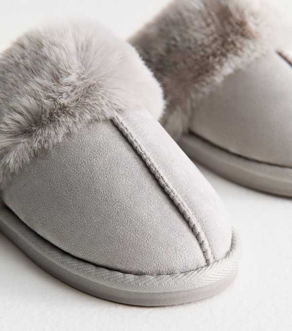 New Look Grey Faux Suede And Faux Fur Trim Slippers