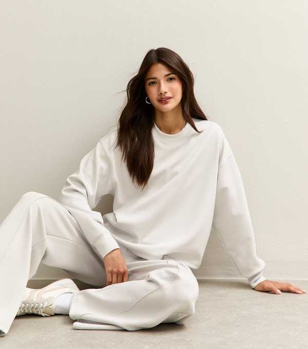 New Look Light Grey Premium Oversized Crew Neck Sweatshirt