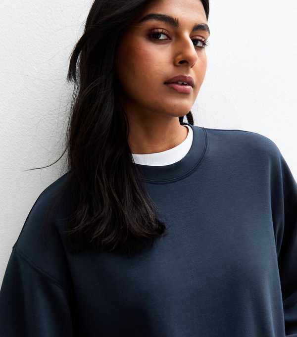 New Look Navy Premium Oversized Crew Neck Sweatshirt