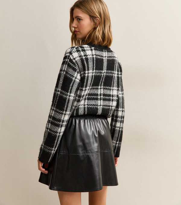 New Look Black Faux Leather A-Line Mini Skirt