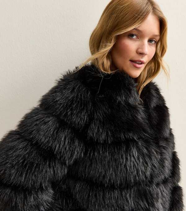 New Look Black Panelled Faux Fur Jacket