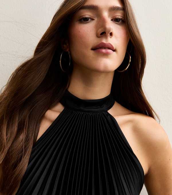 New Look Black Pleated Halterneck Mini Dress