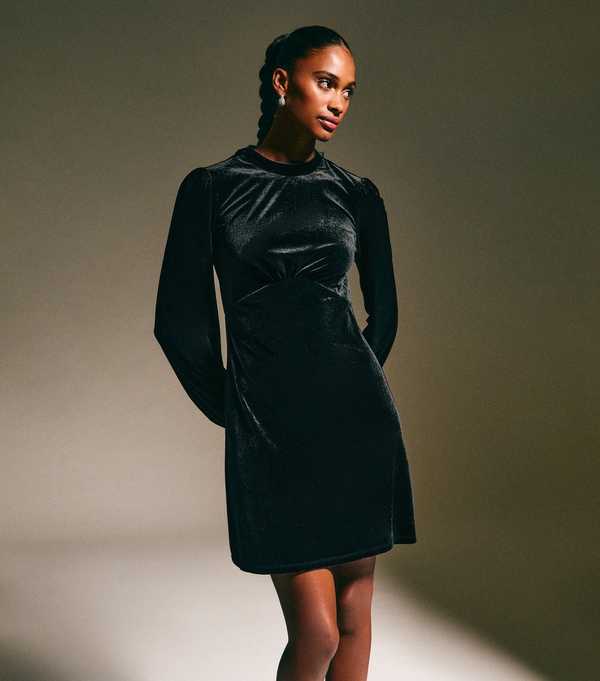 New Look Black Velvet Long Sleeve Mini Dress