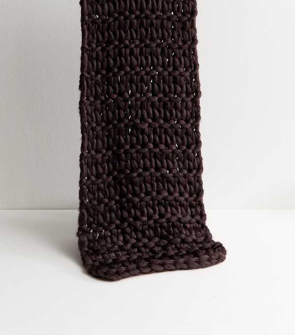 New Look Brown Chunky Oversized Knit Scarf