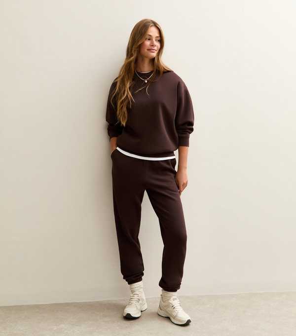 New Look Brown Relaxed Fit Crew Neck Sweatshirt