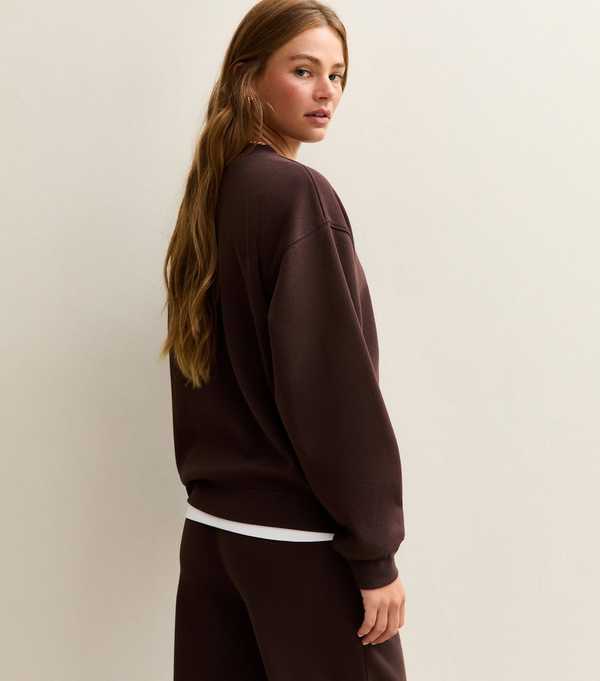 New Look Brown Relaxed Fit Crew Neck Sweatshirt