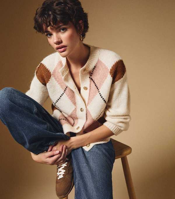 new look Cream Argyle Crew Neck Cardigan