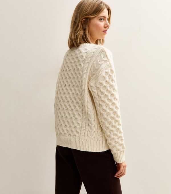 New Look Cream Chunky Cable Knit Jumper