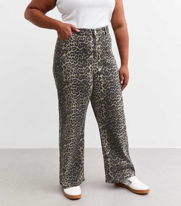 New Look Curves Brown Leopard Print Wide Leg Jeans