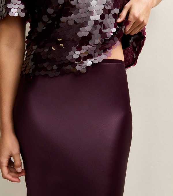 New Look Dark Burgundy Satin Bias Cut Midi Skirt
