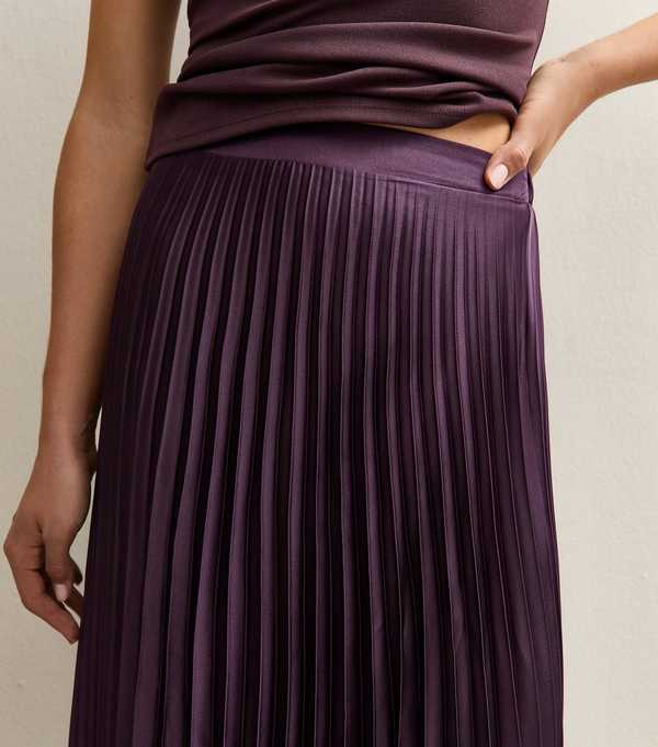 New Look Dark Burgundy Satin Pleated Midi Skirt